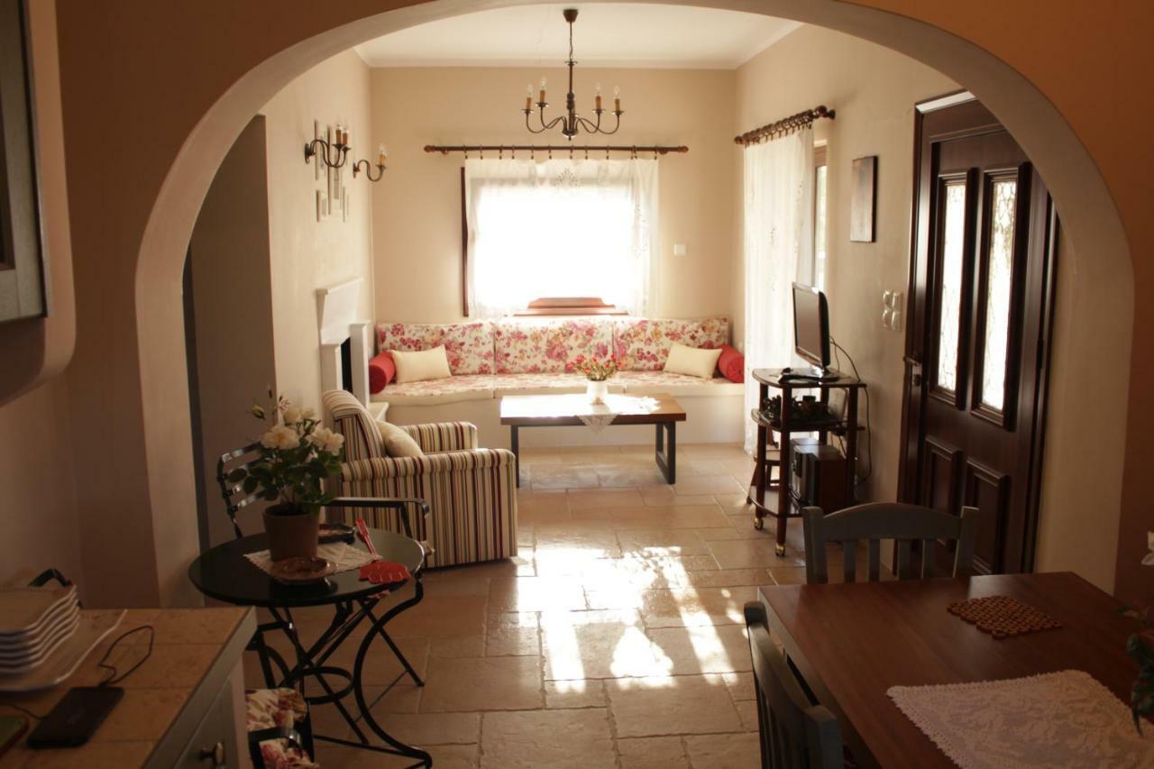 *Villa Pap-Live The Greek Hospitality In A Village* Nea Sampsounta Dış mekan fotoğraf